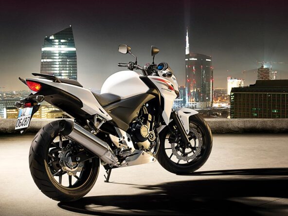 Honda CB500FA 17My